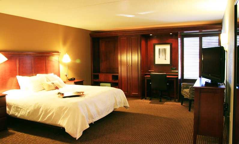 Hampton Inn Traverse City Zewnętrze zdjęcie