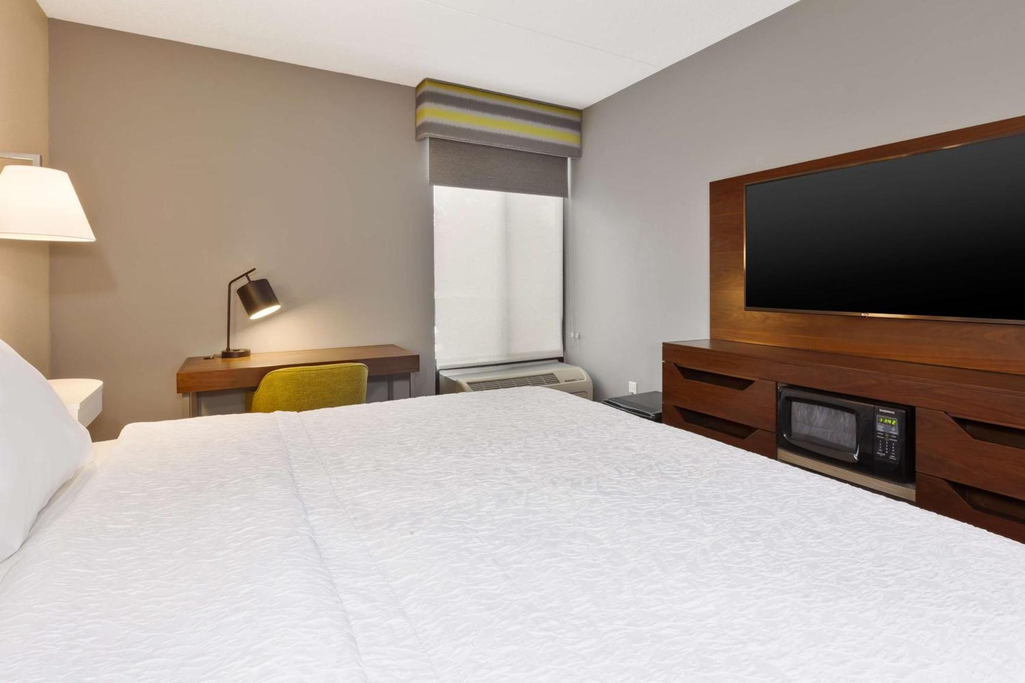 Hampton Inn Traverse City Zewnętrze zdjęcie